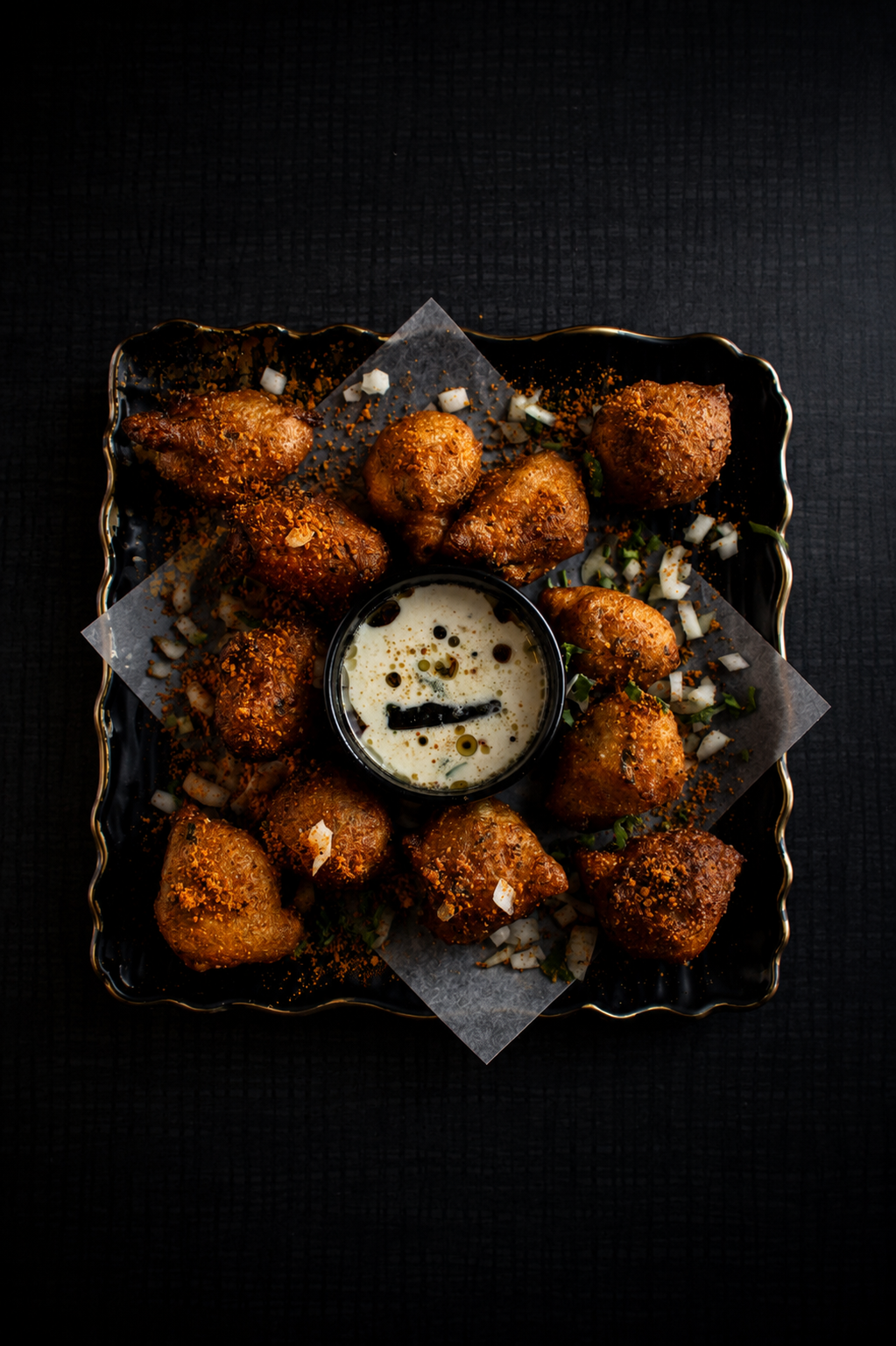 Medhu vada, freshly fried